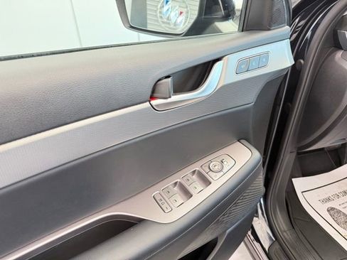 Used 2021 Hyundai Palisade SEL w/ Premium Package image 11