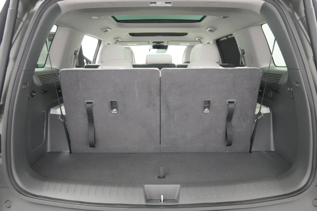 Used 2024 Hyundai Santa Fe Limited AWD/4WD image 28