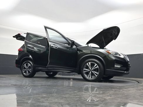 Used 2019 Nissan Rogue SV w/ Premium Package AWD/4WD image 51