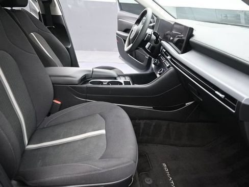 Used 2024 Hyundai Sonata SEL FWD image 14