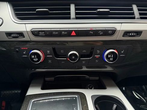 Used 2018 Audi Q7 2.0T Premium Plus w/ Premium Plus Package image 21
