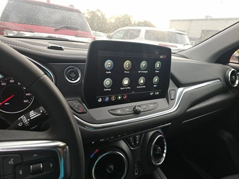 Used 2024 Chevrolet Blazer LT w/ Convenience Package image 12