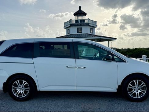 Used 2012 Honda Odyssey EX-L image 4