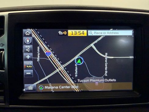 Used 2018 Kia Sportage SX image 16