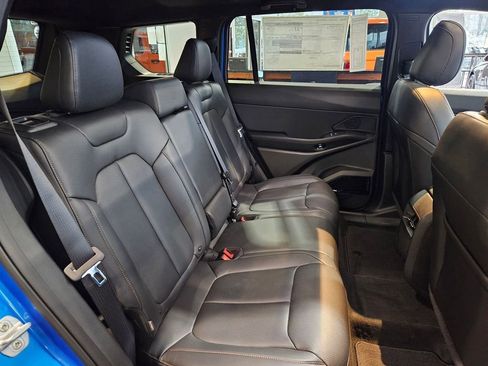 New 2026 Jeep Cherokee Limited image 16