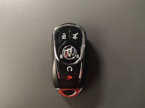 Used 2021 Buick Enclave Essence w/ Sound and Sites Package FWD image 32