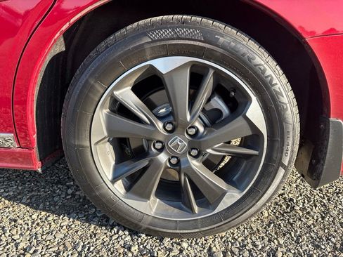 Used 2024 Honda Odyssey Elite image 7