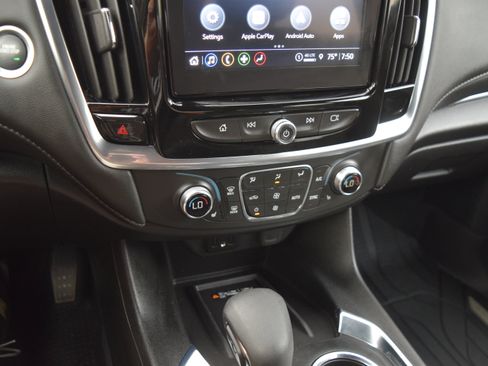 Used 2023 Chevrolet Traverse LT w/ LPO, Floor Liner Package AWD/4WD image 16