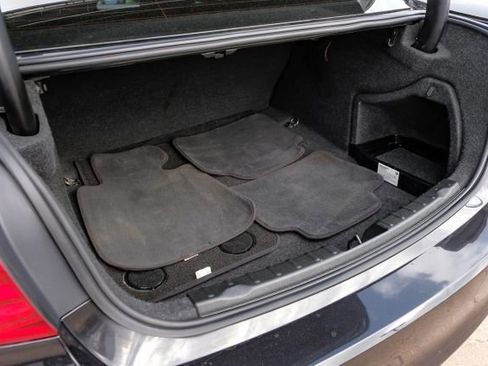 Used 2018 BMW 320i Sedan image 62