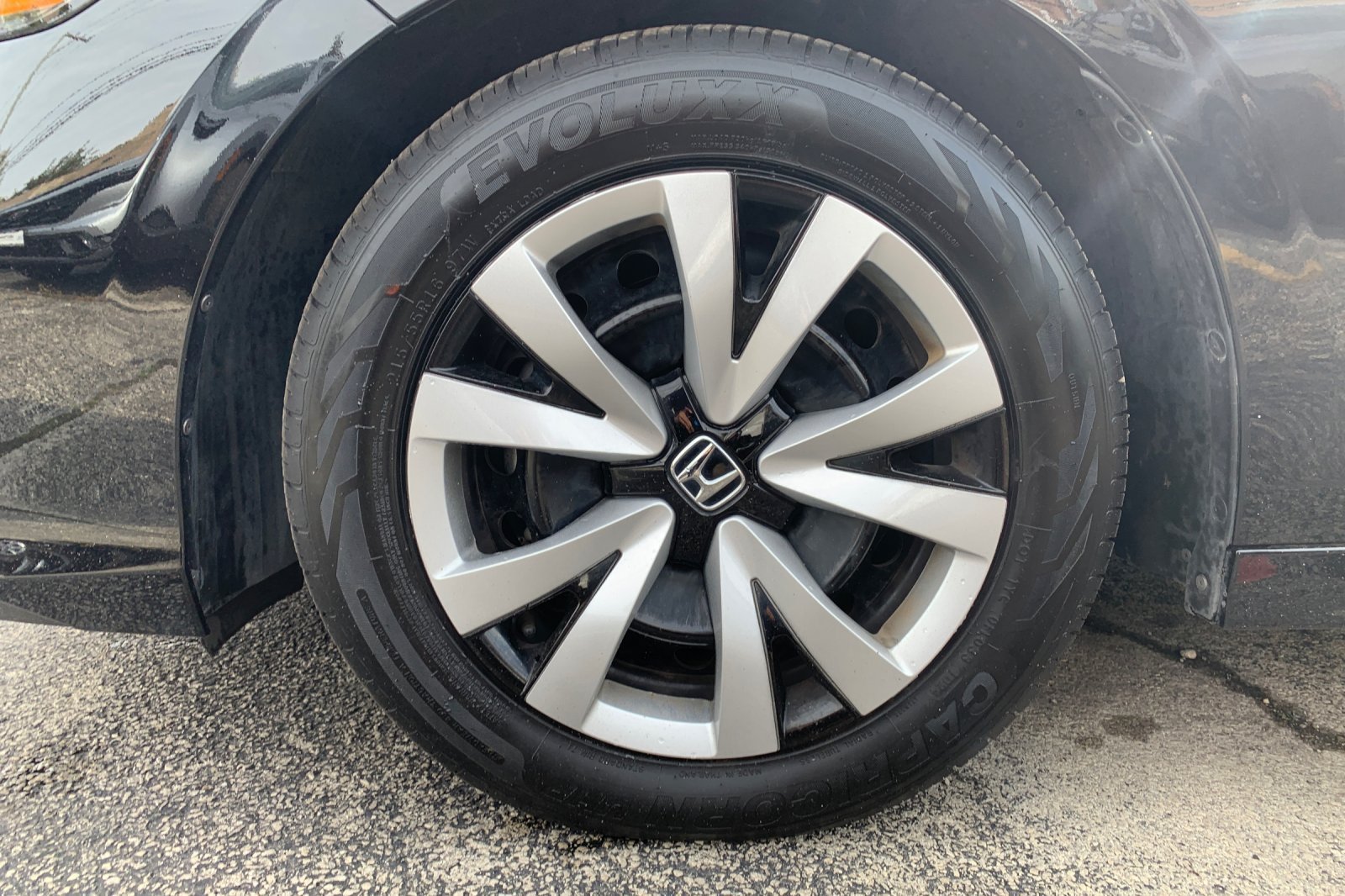 Certified 2025 Honda Civic LX image 31