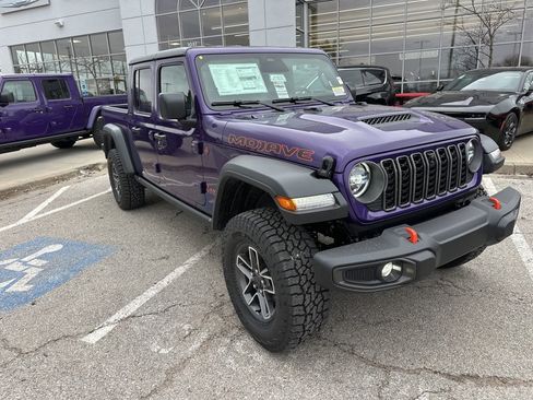 New 2026 Jeep Gladiator Mojave image 7