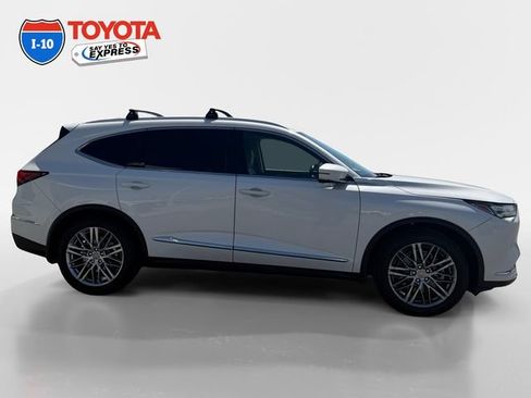 Used 2023 Acura MDX SH-AWD w/ Advance Package image 6