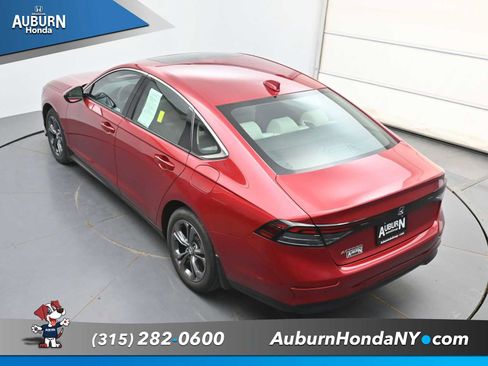 Used 2023 Honda Accord EX image 28