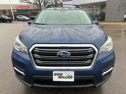Used 2019 Subaru Ascent Premium w/ Popular Package #3 AWD/4WD image 2