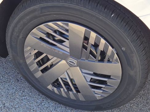 New 2026 Nissan Sentra SV w/ Floor Mat Package FWD image 13