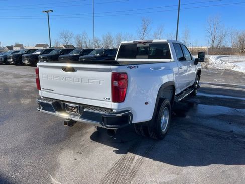 Used 2020 Chevrolet Silverado 3500 LTZ w/ LTZ Convenience Package image 7