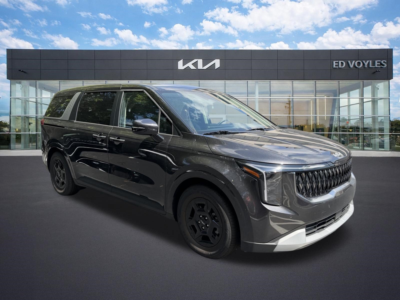 Certified 2026 Kia Carnival FWD image 1