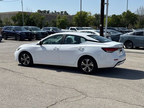 Used 2022 Nissan Sentra SV FWD image 5