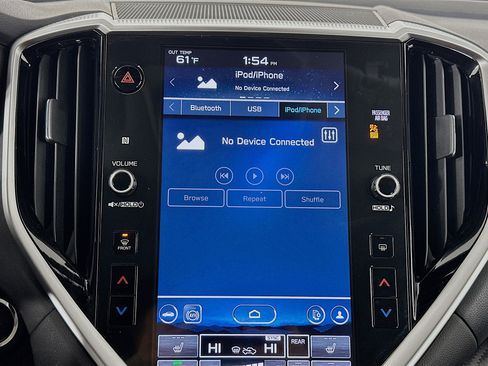 Used 2024 Subaru Ascent Premium w/ Convenience Package image 19