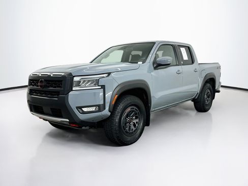 Used 2025 Nissan Frontier PRO-4X w/ Interior Protection Package AWD/4WD image 3