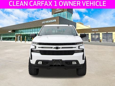 Used 2020 Chevrolet Silverado 1500 RST w/ Texas Edition image 2