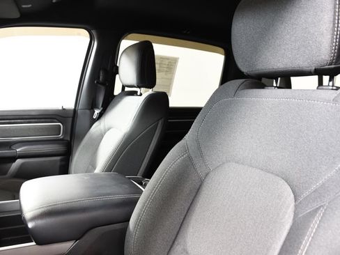 Used 2020 RAM 1500 Big Horn AWD/4WD image 17