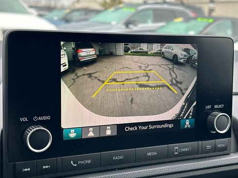 Used 2025 Honda CR-V EX image 21