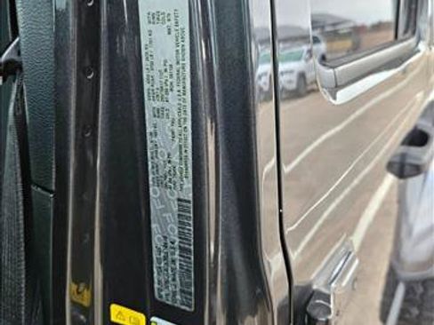 Used 2021 Jeep Gladiator Sport image 23