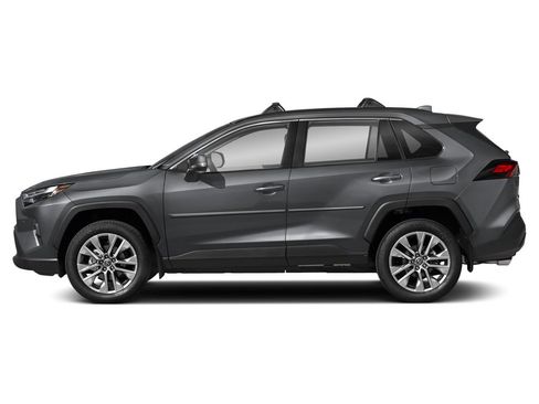Used 2024 Toyota RAV4 XLE FWD image 3