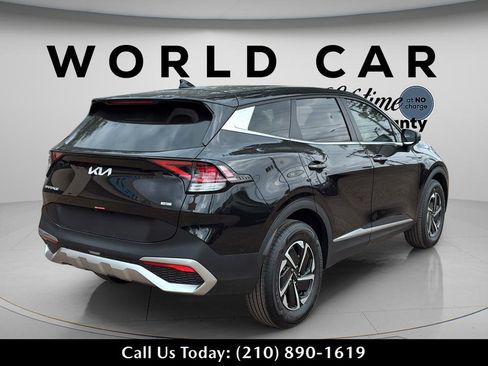 New 2025 Kia Sportage LX image 8