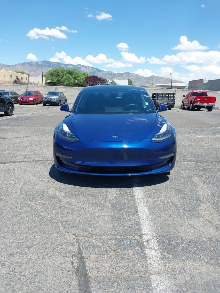 Used 2022 Tesla Model 3 Long Range AWD/4WD image 1