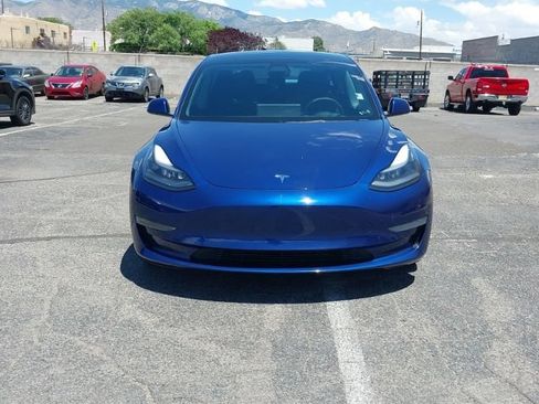 Used 2022 Tesla Model 3 Long Range AWD/4WD image 1