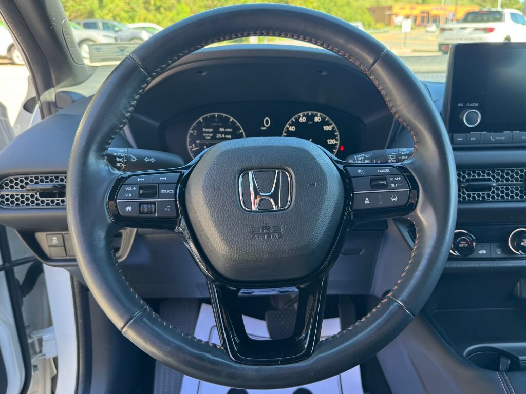 Used 2025 Honda HR-V Sport image 23