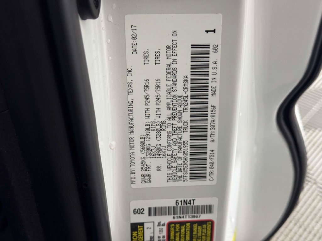 Used 2017 Toyota Tacoma SR w/ SR Convenience Package AWD/4WD image 32