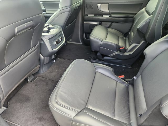 New 2026 Ford Expedition Platinum w/ Driver's Package AWD/4WD image 29