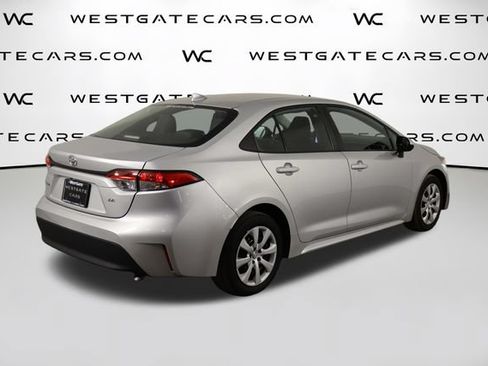 Used 2024 Toyota Corolla LE FWD image 41