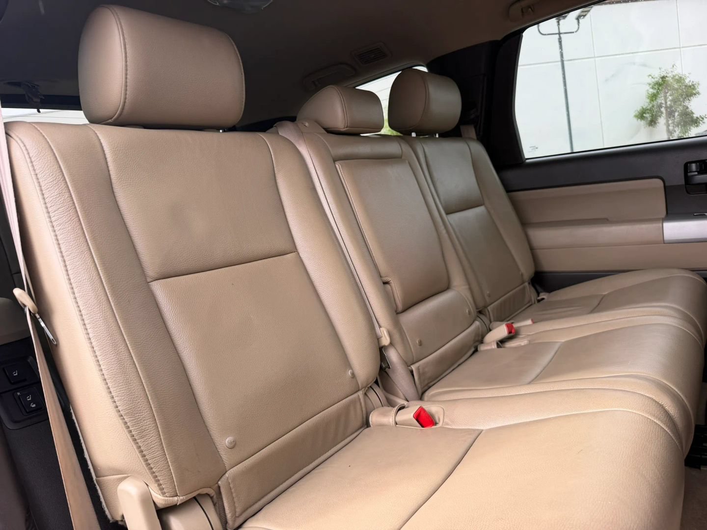 Used 2008 Toyota Sequoia SR5 AWD/4WD image 22