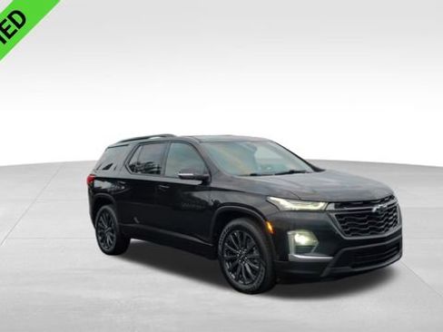 Certified 2022 Chevrolet Traverse RS image 3