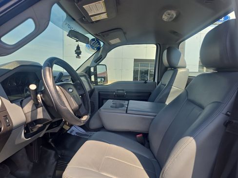 Used 2015 Ford F250 XL w/ Power Equipment Group AWD/4WD image 15