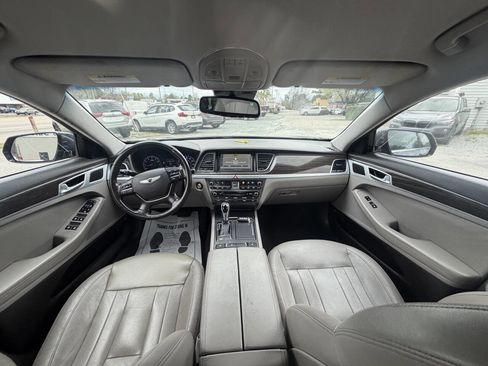 Used 2016 Hyundai Genesis 3.8 image 20