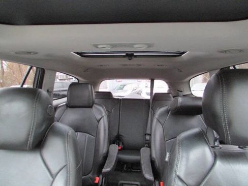 Used 2015 Buick Enclave Premium w/ Experience Buick Package image 21