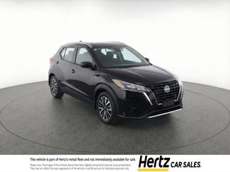 Used 2024 Nissan Kicks SV video 1