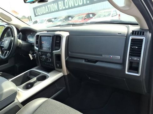 Used 2018 RAM 1500 Lone Star AWD/4WD image 18