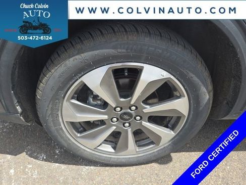 Used 2025 Ford Escape Platinum AWD/4WD image 4