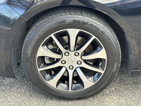 Used 2017 Acura TLX 2.4L image 10