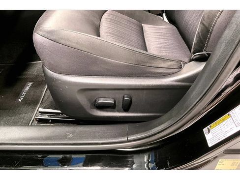 Used 2019 Nissan Altima 2.5 S FWD image 27