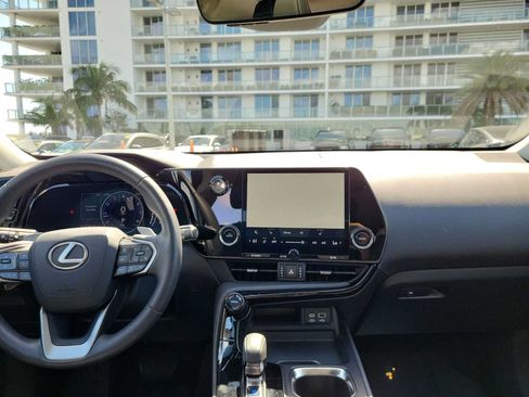 Used 2024 Lexus NX 250 FWD w/ Cold Area Package image 2
