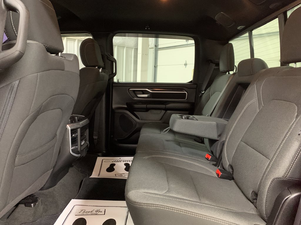 Used 2023 RAM 1500 Big Horn AWD/4WD image 17