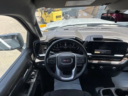 Used 2024 GMC Sierra 1500 Elevation AWD/4WD image 22