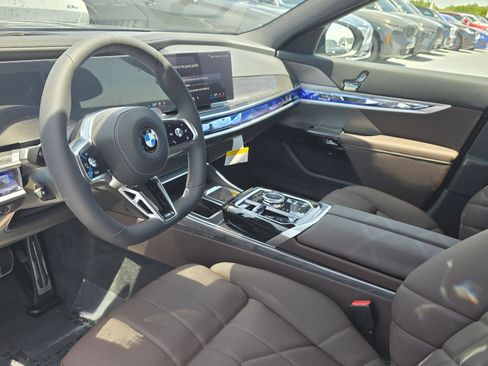 New 2026 BMW 740i RWD image 16